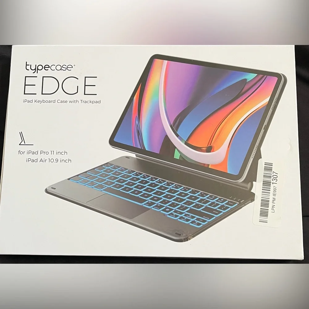 Typecase Edge magnetic keyboard.
